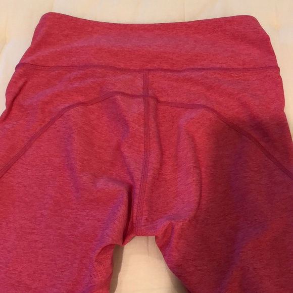 Outdoor Voices 7/8 Warm Up Tights Small Pink - Picture 4 of 4